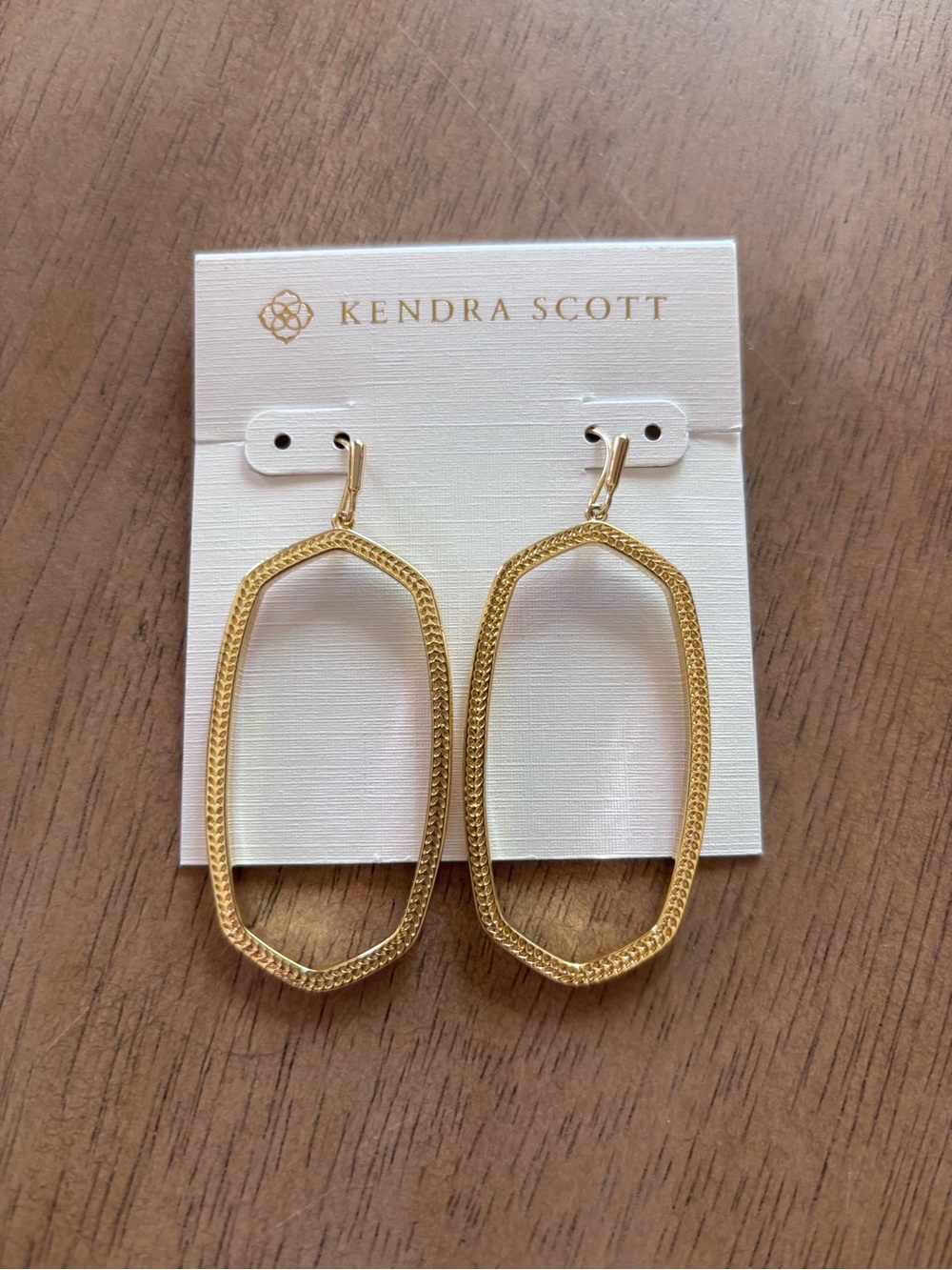 NWOT Kendra Scott Danielle Open Frame Gold Tone Drop Earrings